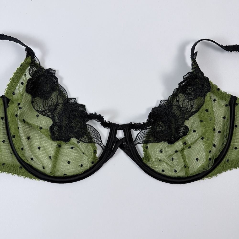 Victoria's Secret Very Sexy Unlined Demi Bra Green Black Lace Cutout 36C NWT